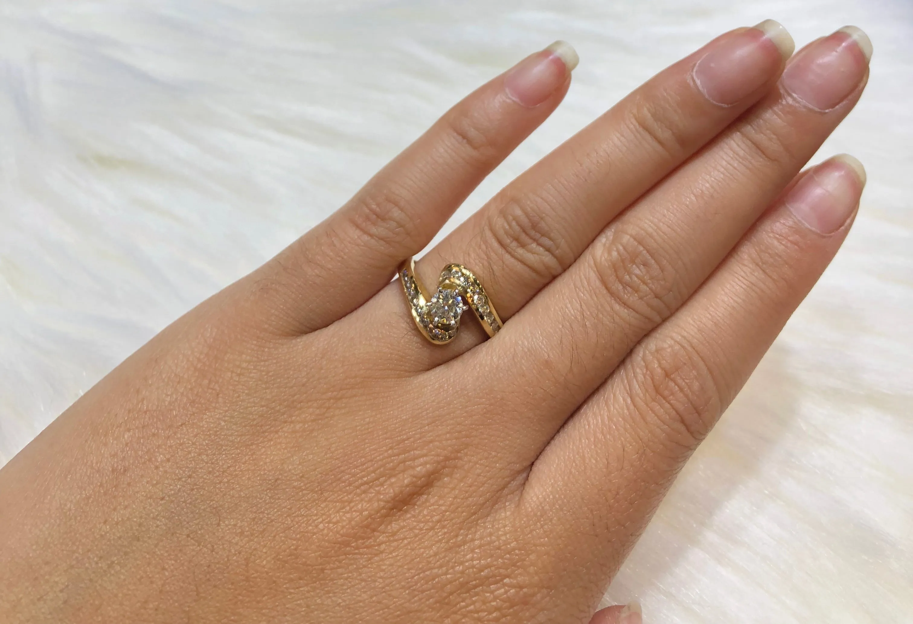 Diamond Engagement Ring 1.19 ct tw 14K Yellow Gold DENG024