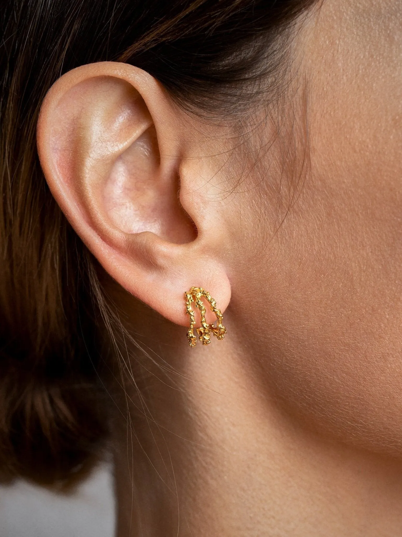 Emyl Gold Hoop Earrings