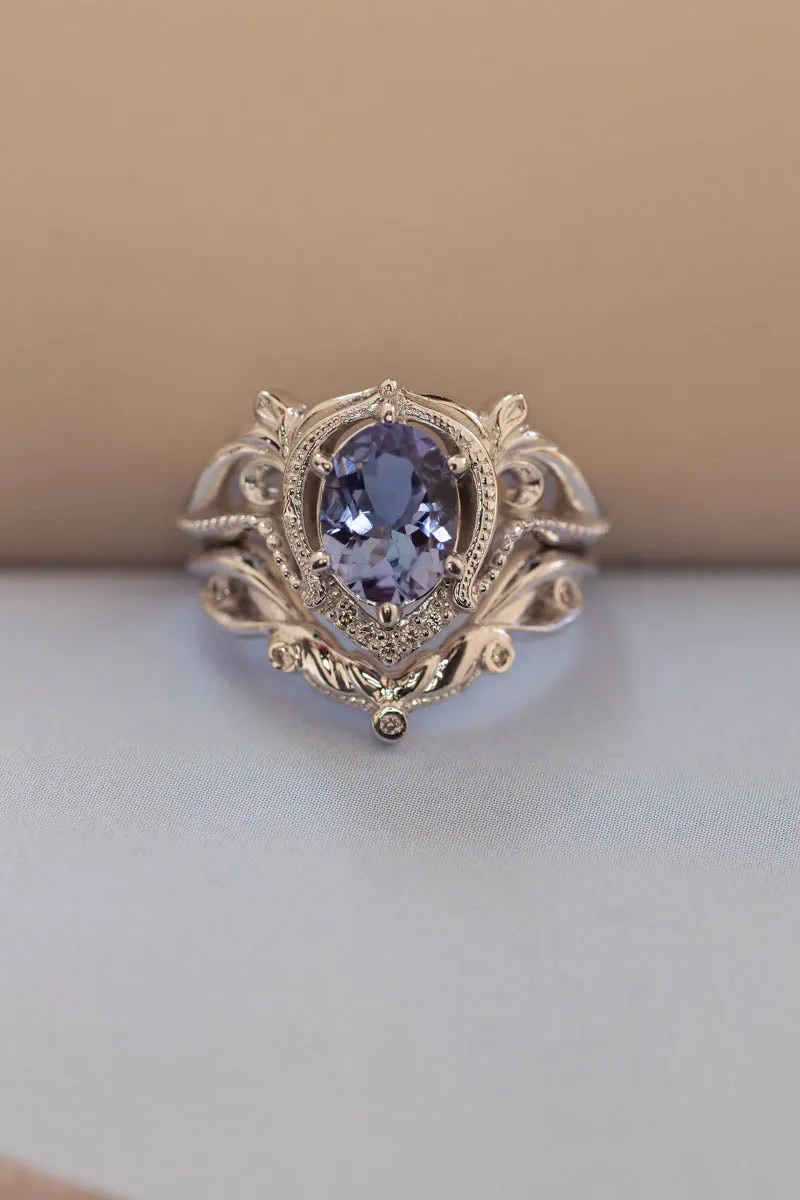 Lavender tanzanite and diamonds engagement ring / Lida oval