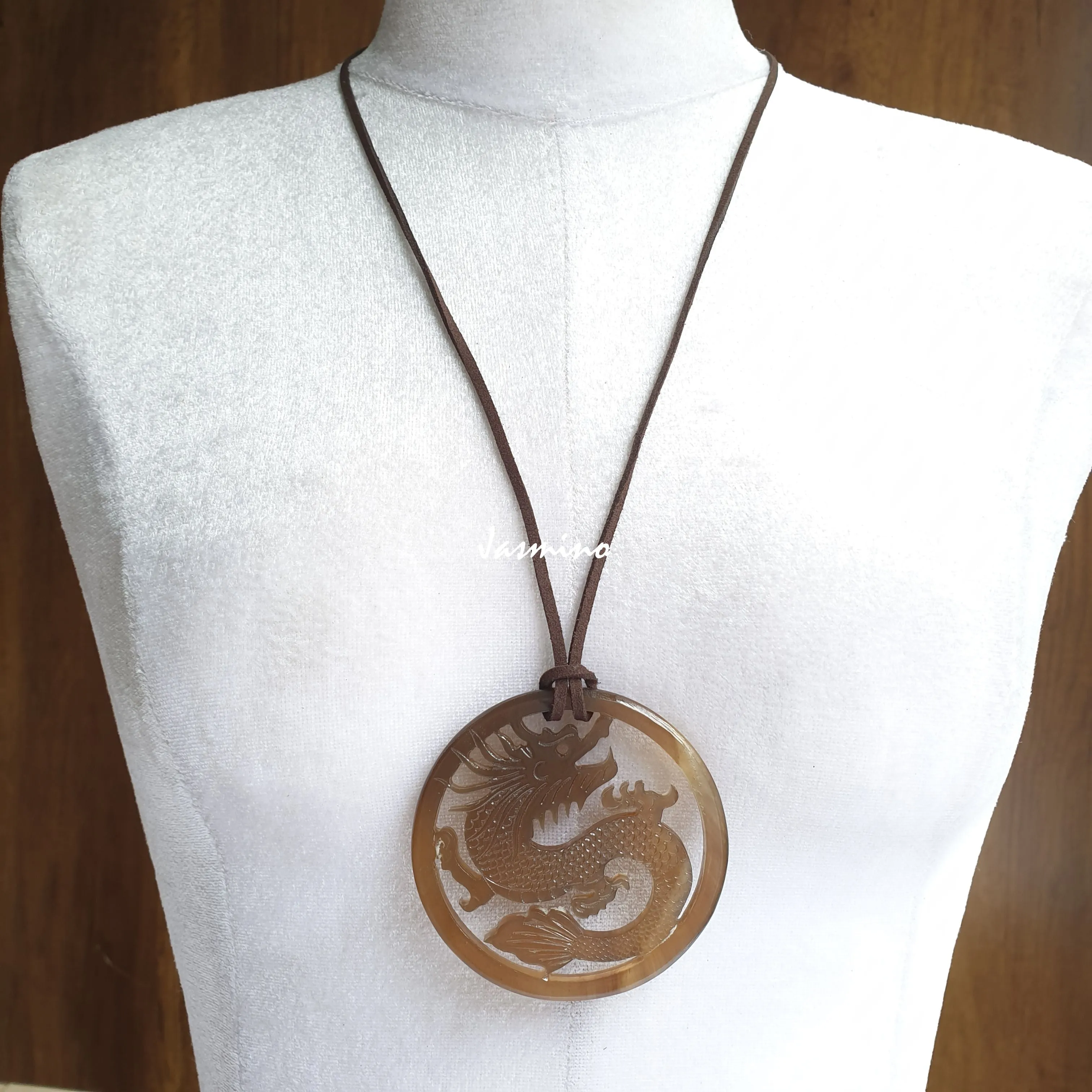 Unique Handmade Pendant J18249, Made by Buffalo Horn and Lacquer
