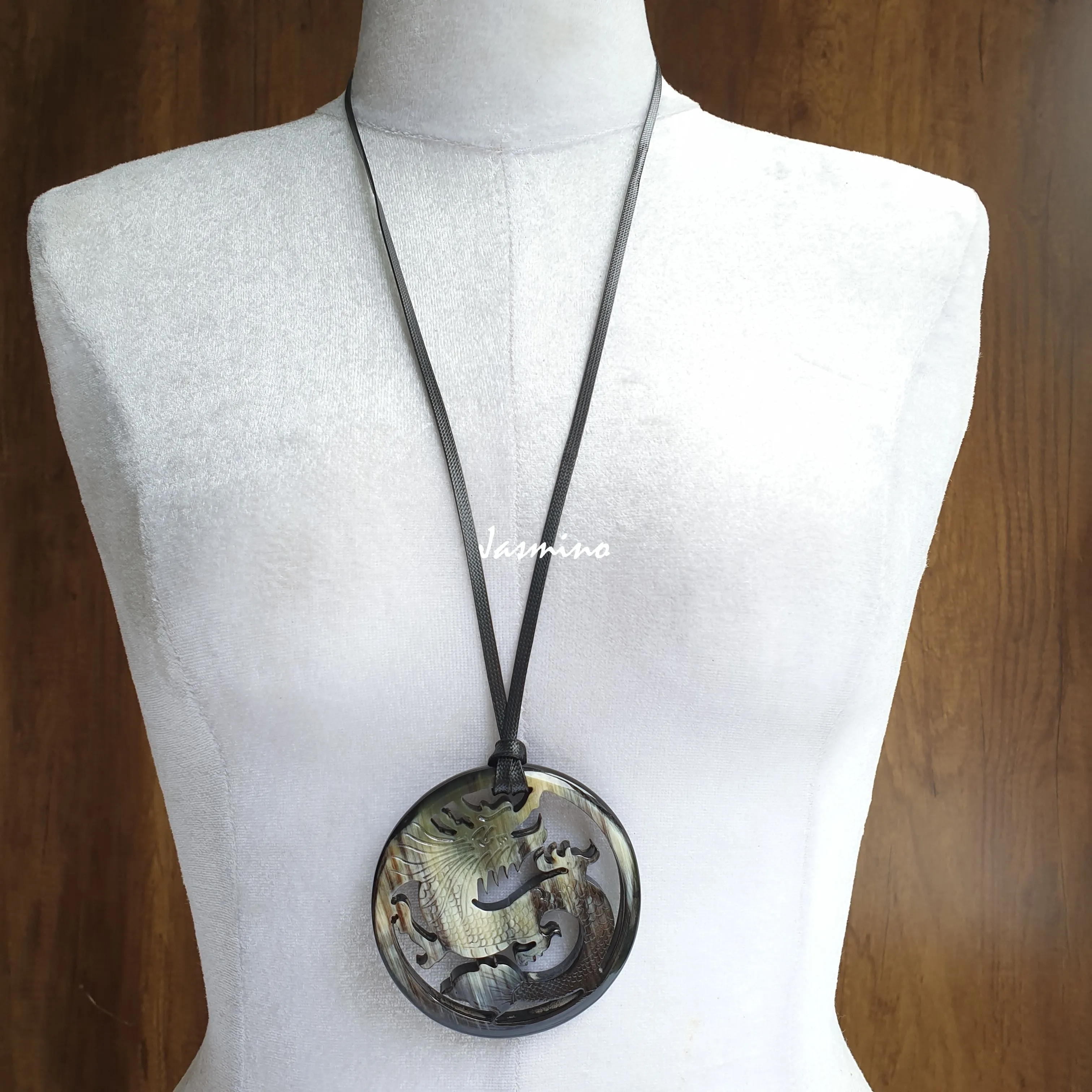 Unique Handmade Pendant J18249, Made by Buffalo Horn and Lacquer