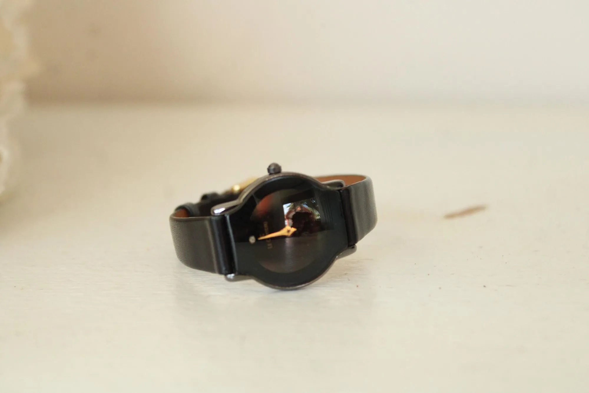 Vintage Ladies Le Chateau Black Watch